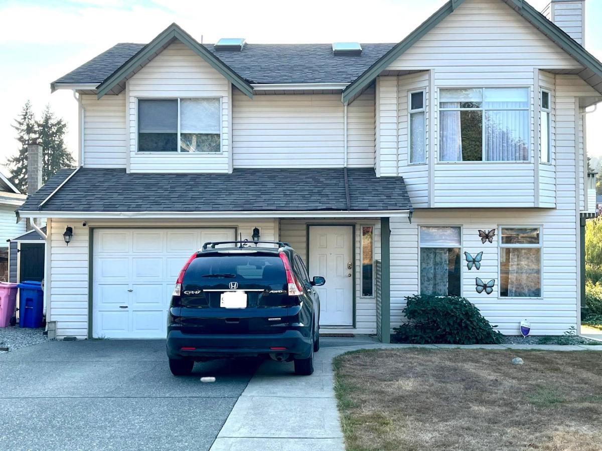 Summer Breeze Hotel Sooke Exterior photo